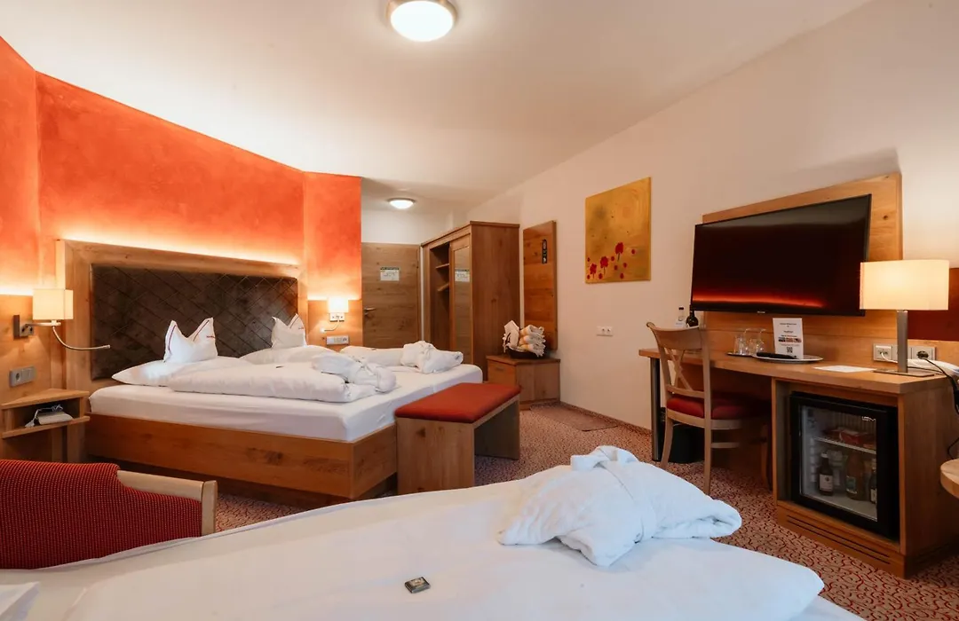 Hotel Neuhäusl Superior-1